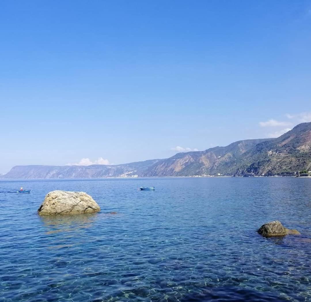 76 Avenue Suites Wi-Fi - Shuttle Reggio di Calabria Exterior foto